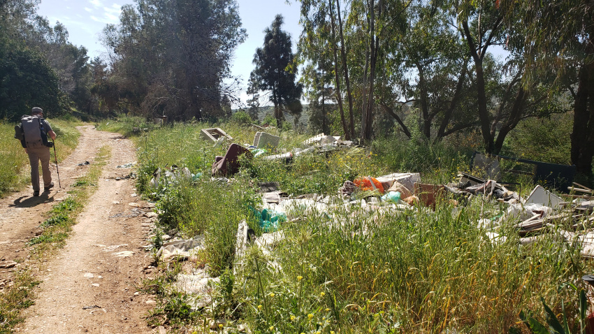 Disappointed to see so much trash on the road. Lots of illegal dumping.