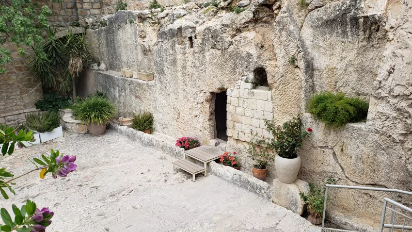 Jesus' tomb from the outside.