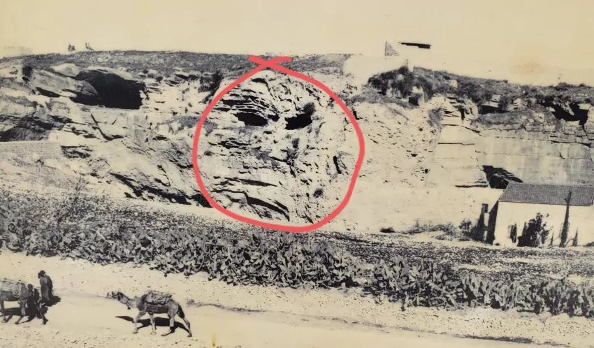 Here is an older photo of Skull Hill.