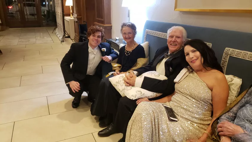 Ruth's brother Lawrence, grandparents Linda Stewart and Bob Knight. Mother Ginny.