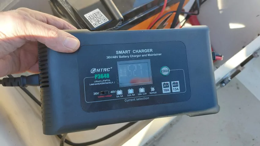 Smart charger means the battery is always 100% when I start. 